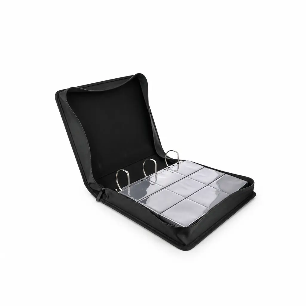 Album de cartes noir ouvert sur blanc.webp